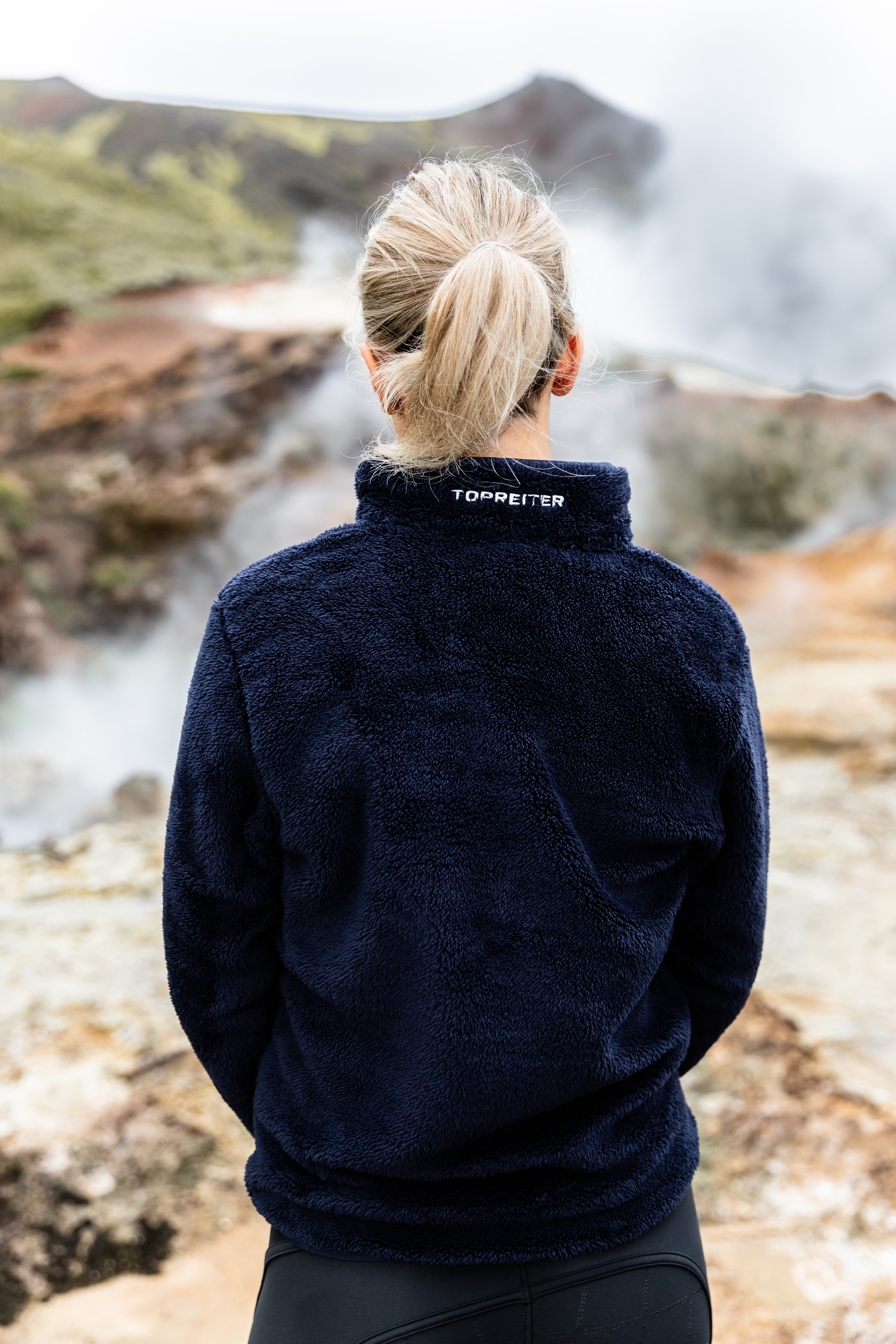 Blær Sweater