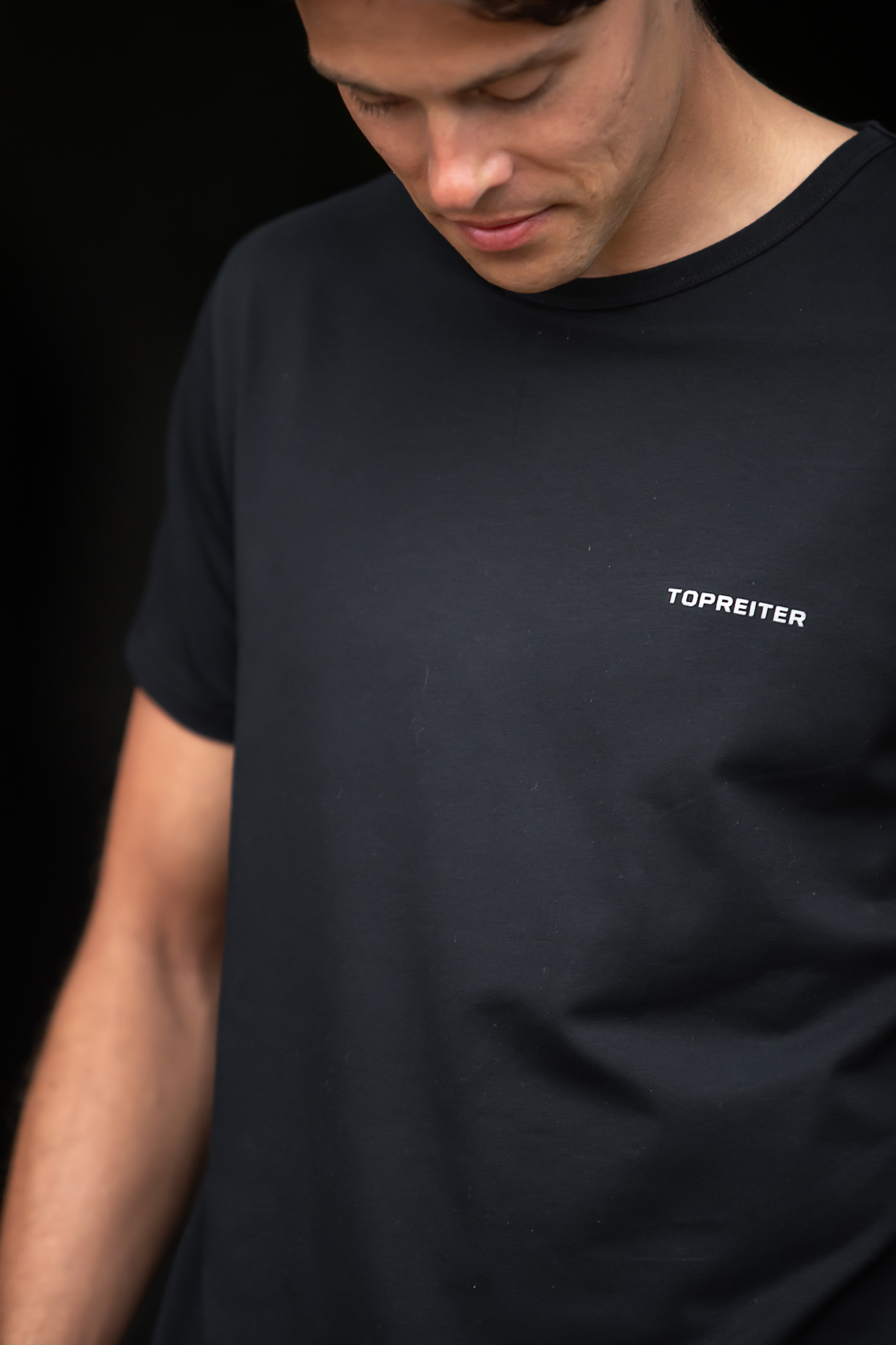 Basic Unisex T-Shirt Basic Unisex T-Shirt