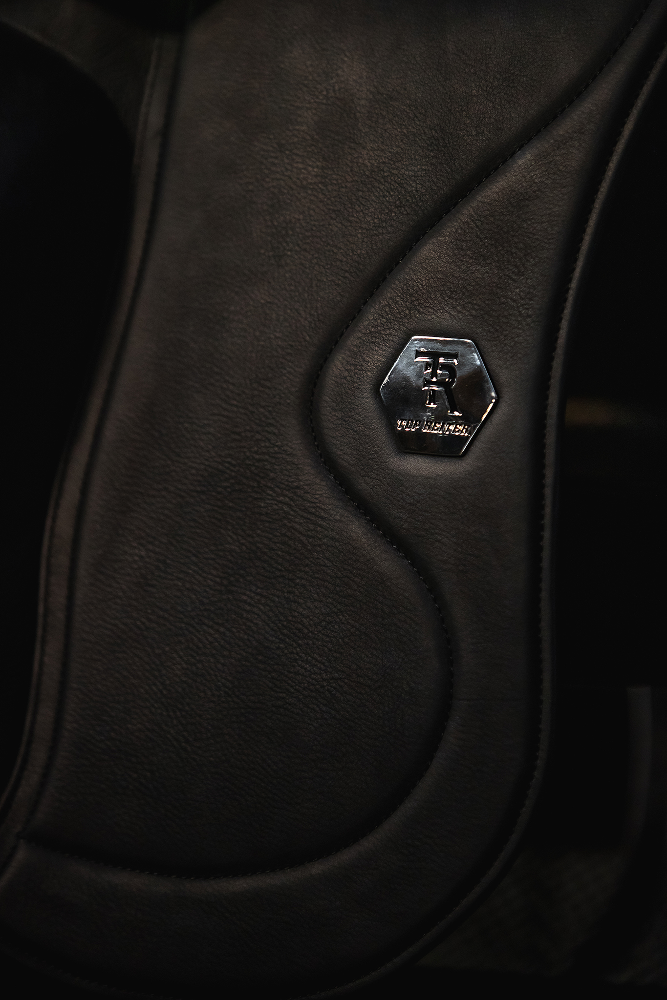 Unique Saddle